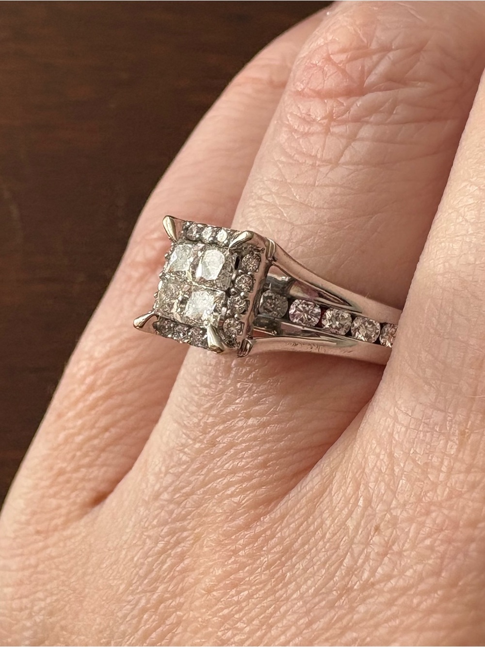 14K White Gold Diamond Engagement Ring